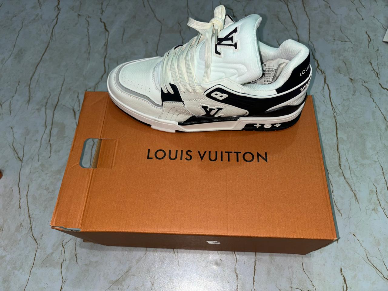 Louis Vuitton LV Luxury