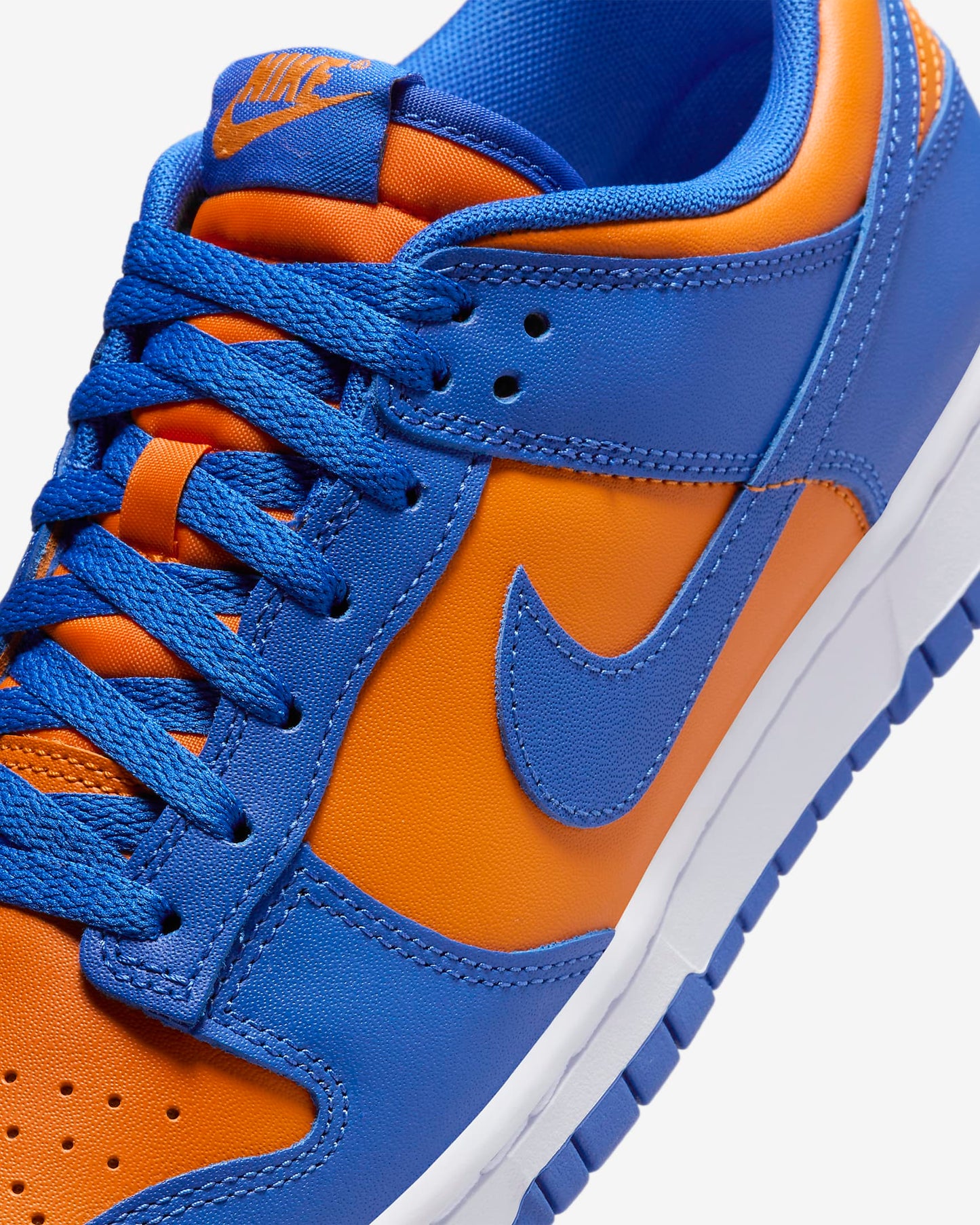 Dunk Low Retro - NIKE