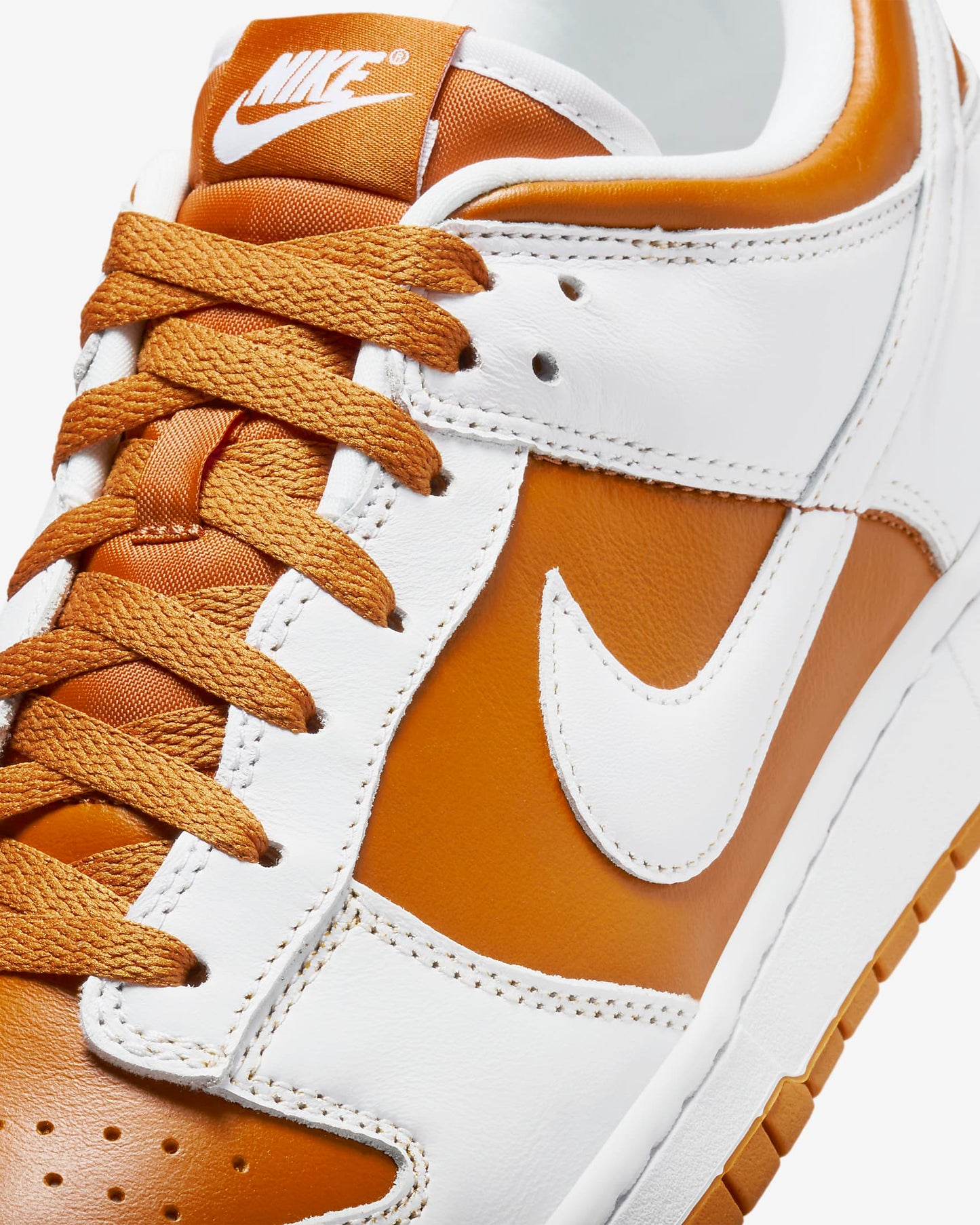 Dunk Low Retro - NIKE