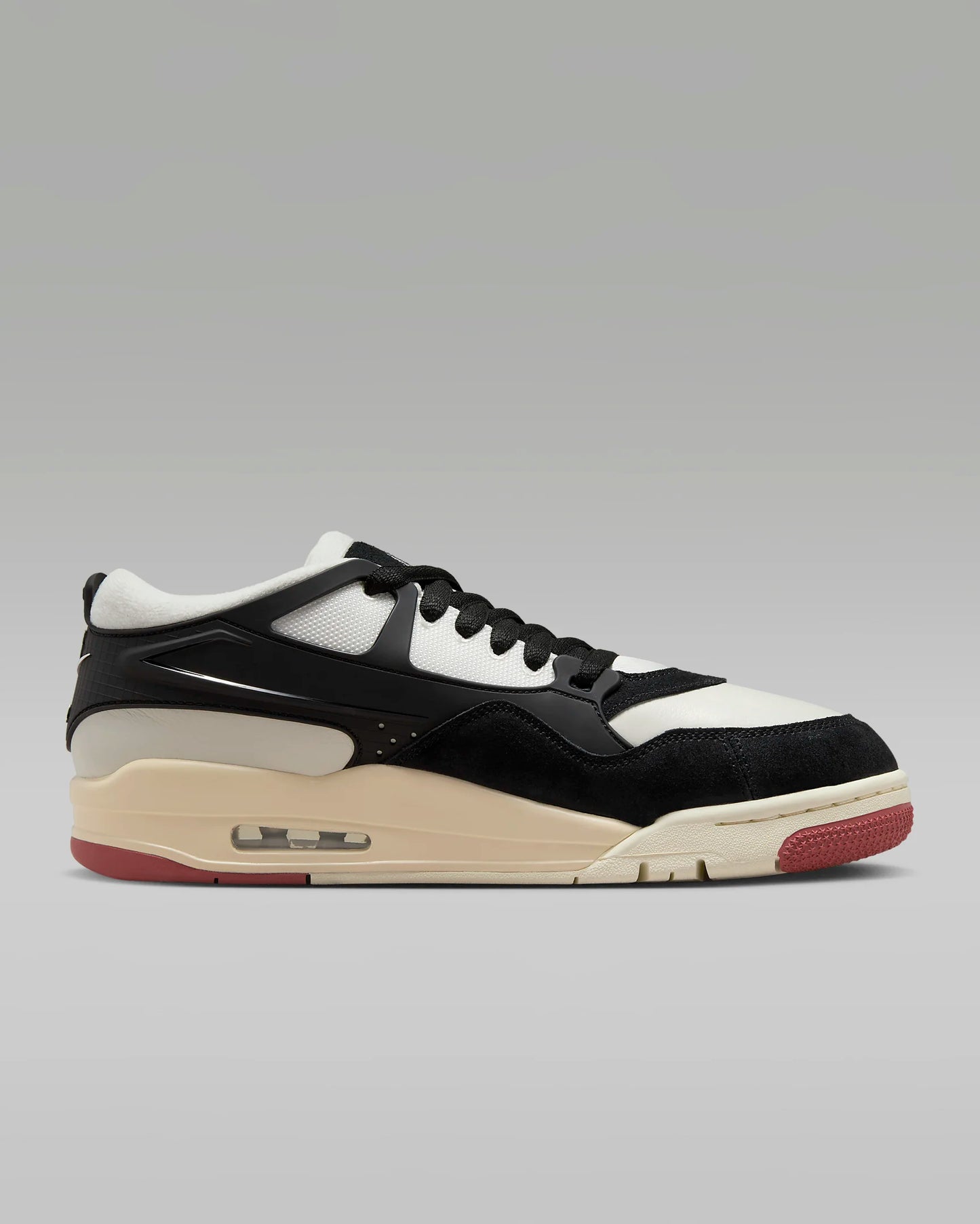 NIKE Air Jordan 4 RM