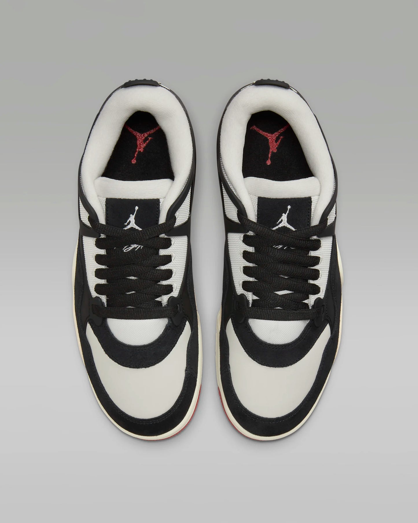 NIKE Air Jordan 4 RM