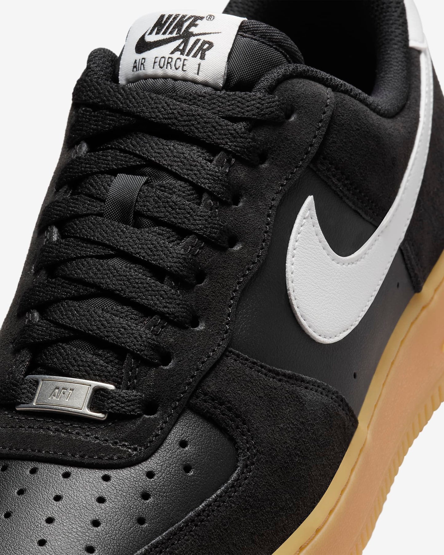 Air Force 1  NIKE