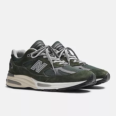 NB Made in UK 991v2